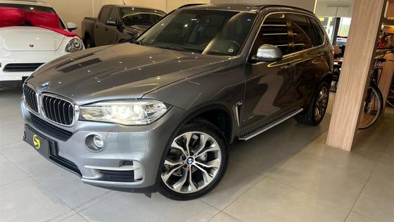 BMW X5 3.0 4X4 30D I6 TURBO DIESEL 4P AUTOMÁTICO BMW X5 3.0 4X4 30D I6 TURBO DIESEL 4P AUTOMÁTICO